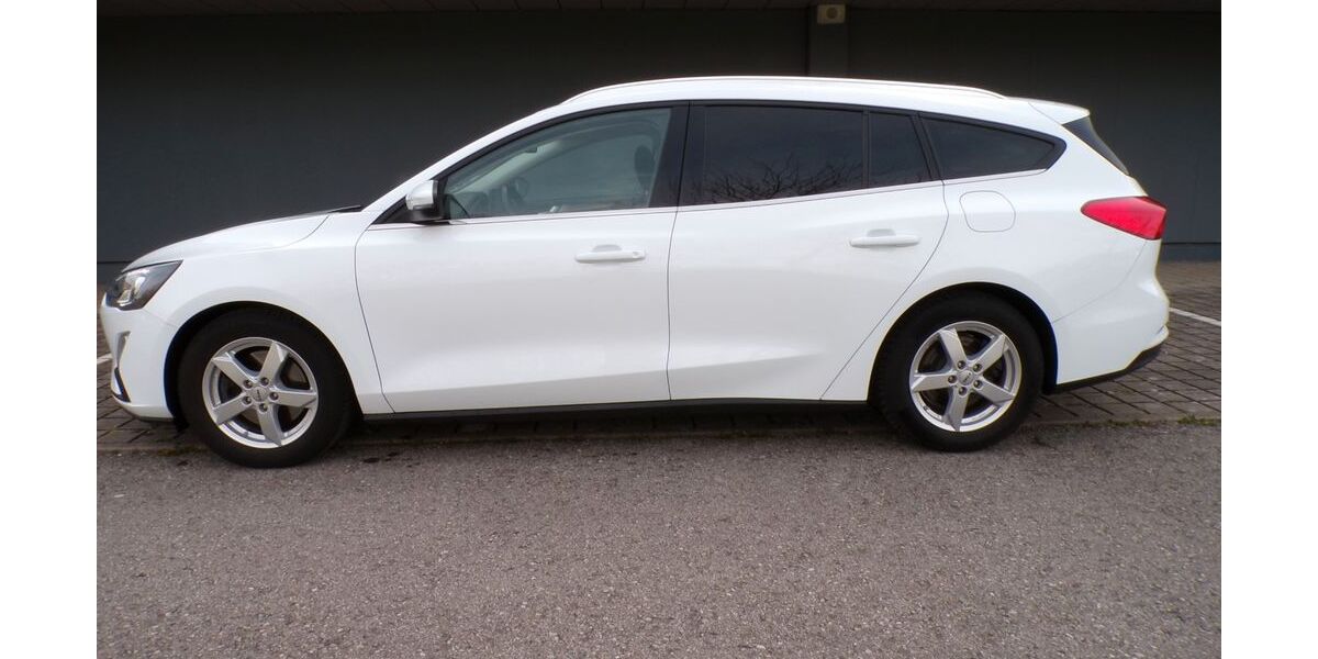 Ford Focus 162.122 km 11.333 &euro; Rosenheim 83026