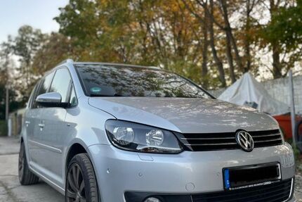 VW Touran 174.000 km 8.400 € Leipzig 04318
