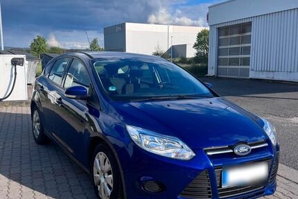 Ford Focus 132.300 km 4.800 &euro; Schönbrunn 08485