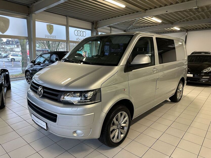 VW T5 Transporter 183.000 km 14.990 € Köln 50827