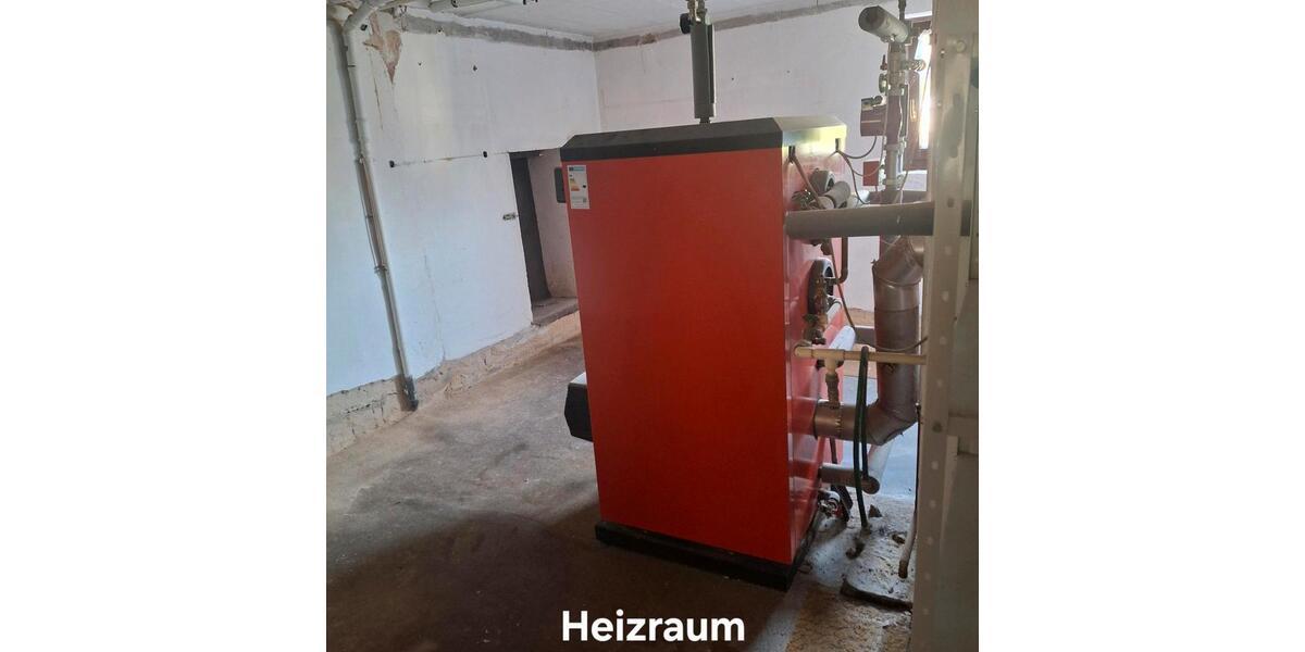 Einfamilienhaus Weilar - 8 Zimmer, 158 m&sup2;, 225.000&euro; | Angebot:22113070