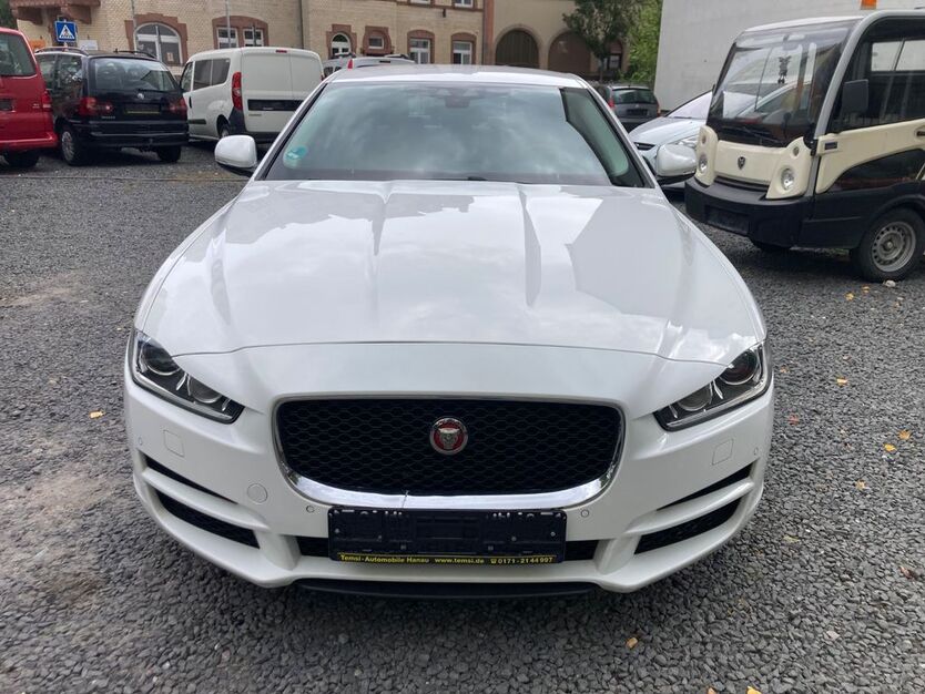 Jaguar XE 125.000 km 14.900 € Hanau 63450