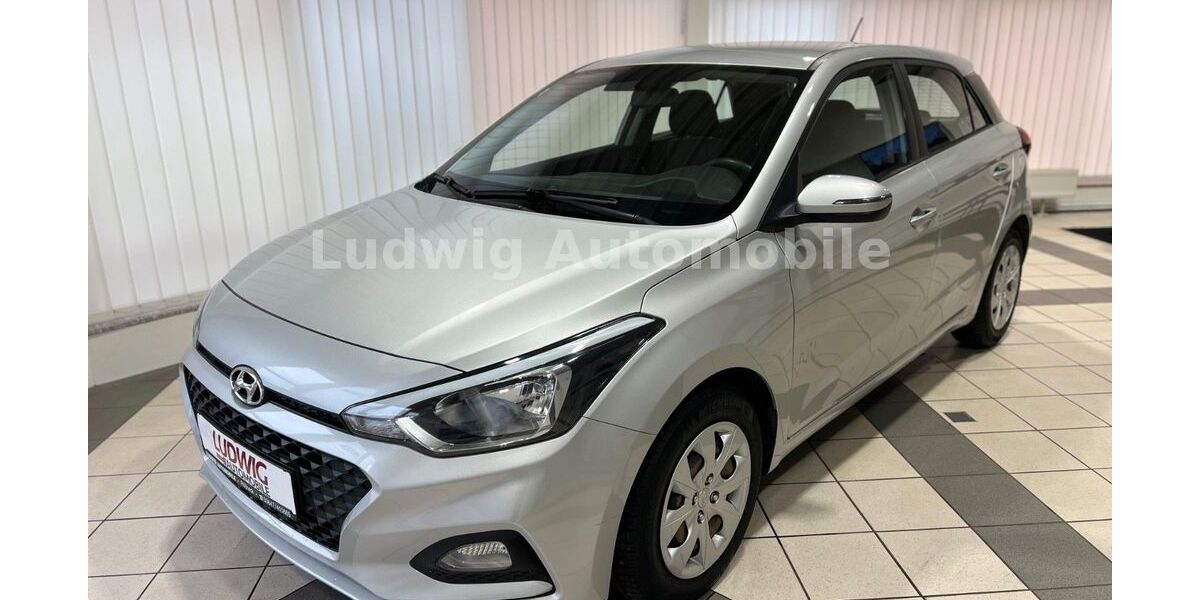 Hyundai i20 77.612 km 10.480 &euro; Pößneck 07381