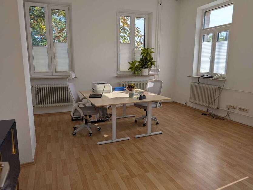 Büro in Erlangen 650 € 38 m²