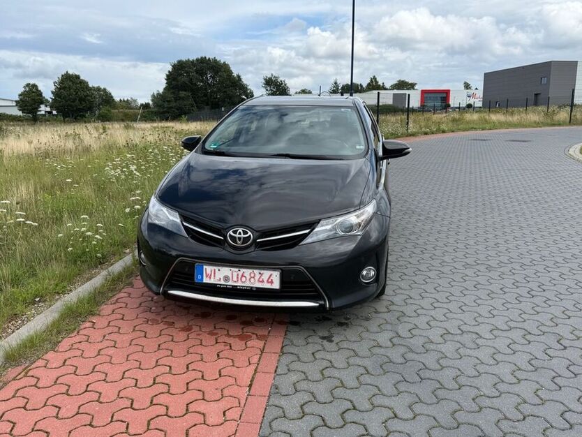 Auris