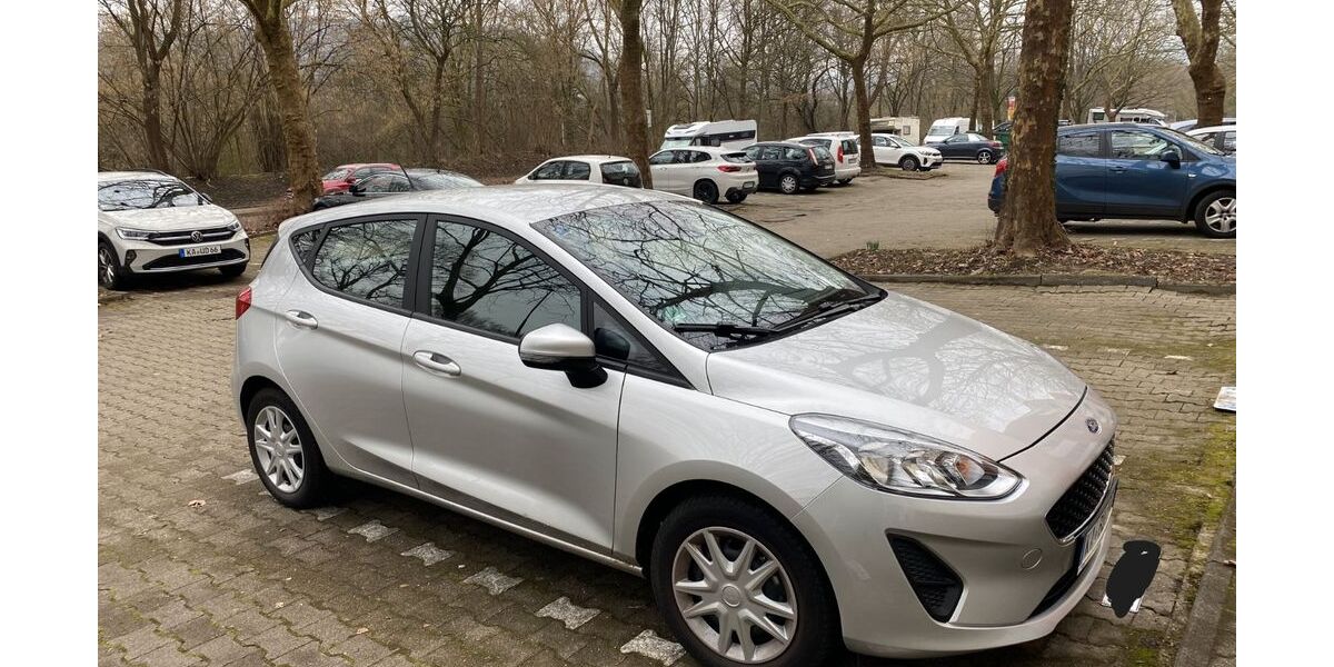 Ford Fiesta 16.750 km 11.900 &euro; München 81677