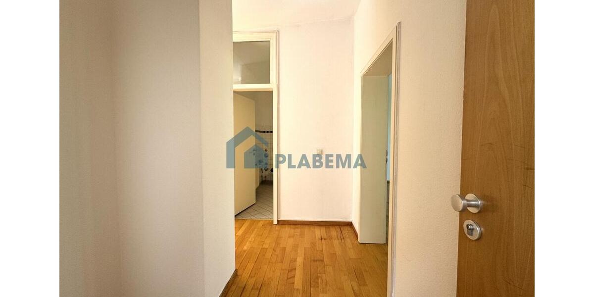 Dachgeschoßwohnung Schwerin - 2 Zimmer, 60 m&sup2;, 967&euro; | Angebot:26546391