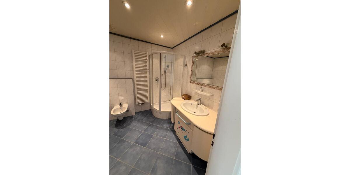 Etagenwohnung Roding - 3 Zimmer, 110 m&sup2;, 1.050&euro; | Angebot:26699665