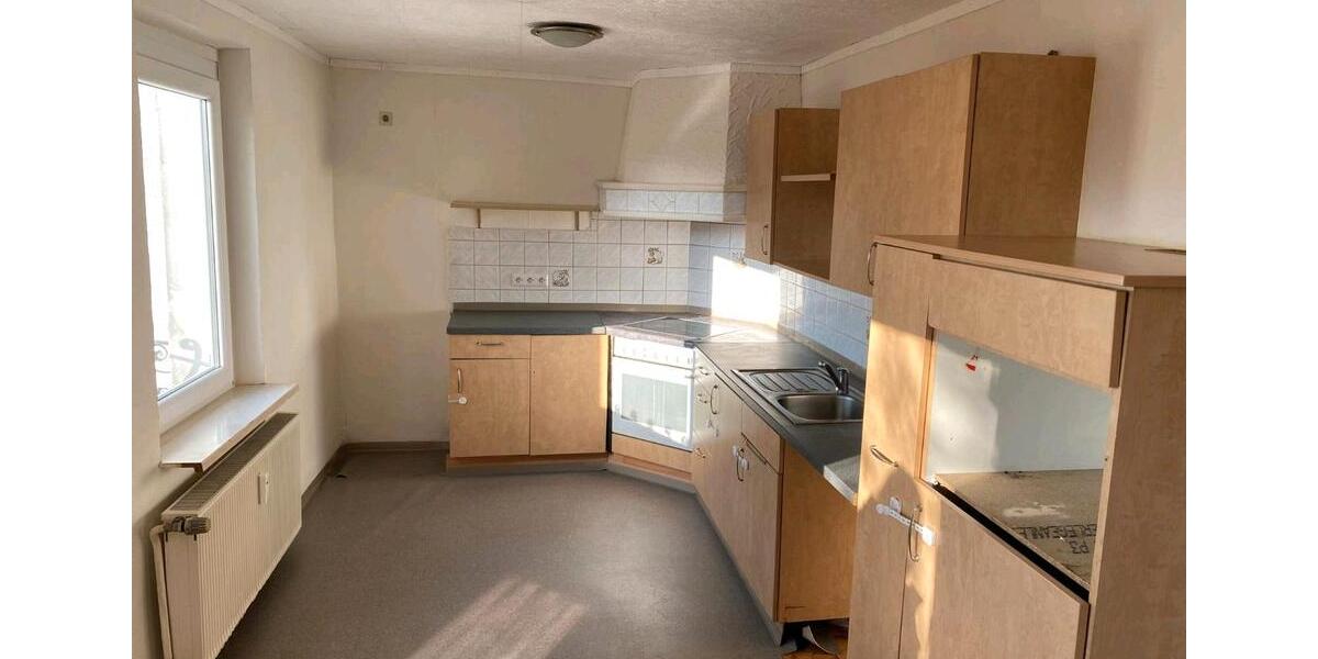 Etagenwohnung Friedrichshafen - 3 Zimmer, 80 m&sup2;, 1.000&euro; | Angebot:26396754