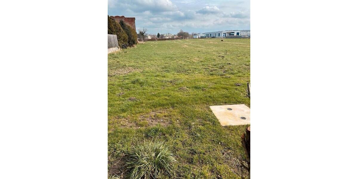 Einfamilienhaus Weinböhla - 6 Zimmer, 170 m&sup2;, 300.000&euro; | Angebot:26677128