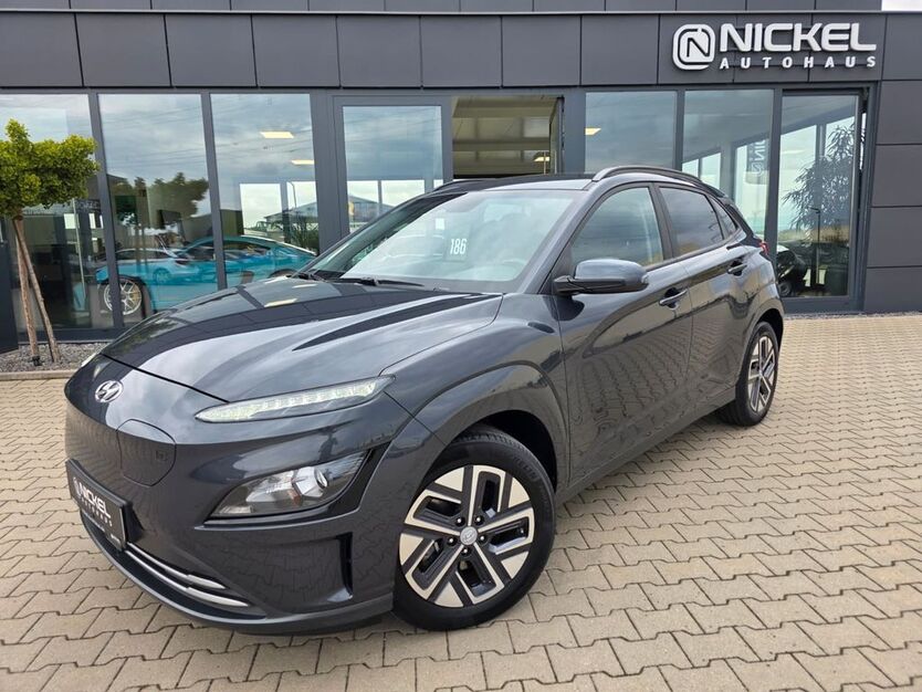 Hyundai KONA 59.991 km 22.499 € Damme 49401