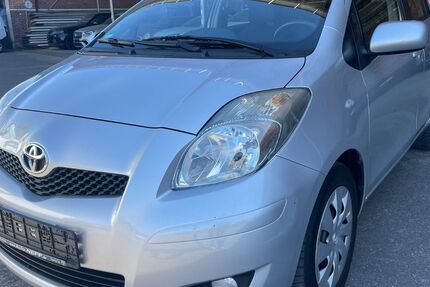 Toyota Yaris 215.000 km 2.699 &euro; Herbolzheim 79336
