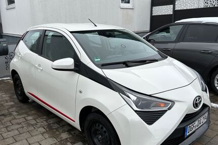 Toyota Aygo (X) 55.400 km 8.700 &euro; Frontenhausen 84160