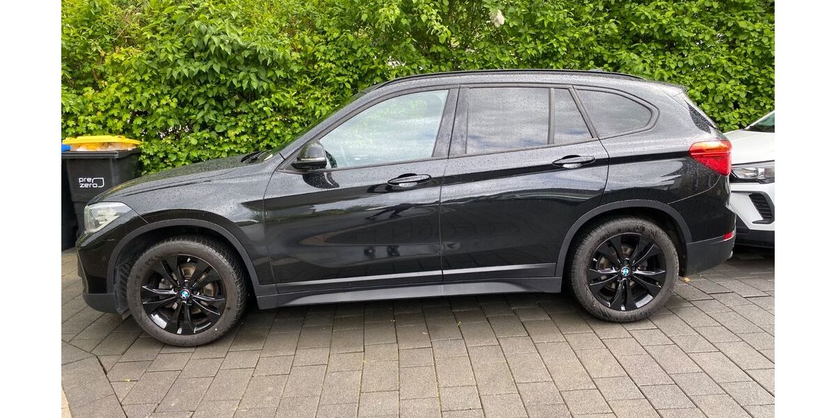 BMW X1 128.100 km 17.950 &euro; Vlotho 32602
