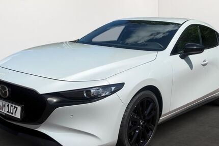 Mazda 3 5.000 km 27.900 &euro; Göttingen 37079