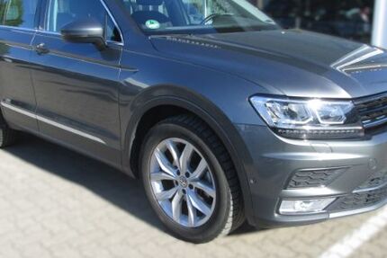 VW Tiguan 49.835 km 21.990 &euro; Elmshorn 25337