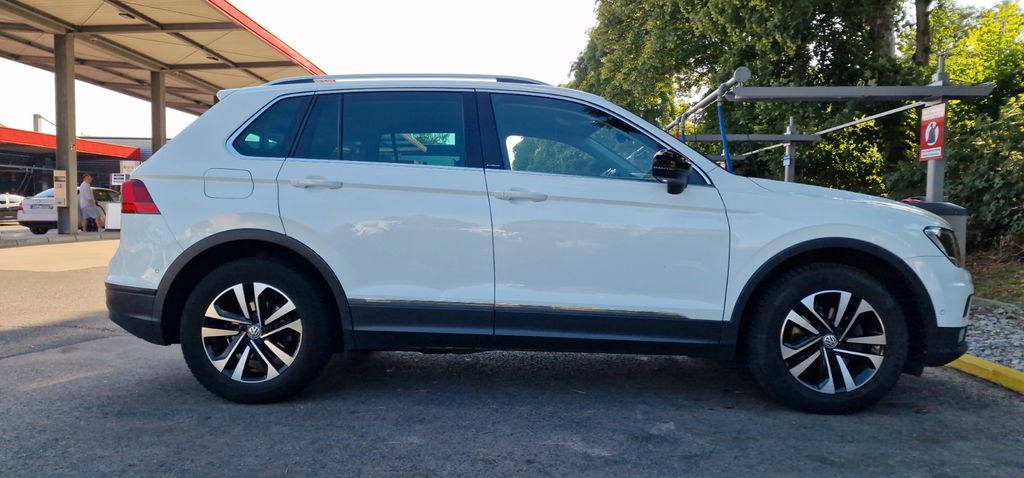 VW Tiguan 81.000 km 21.550 &euro; Hannover 30539