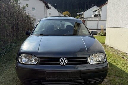 VW Golf IV 355.000 km 1.200 € Gaggenau 76571