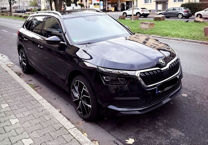 Skoda Kamiq 68.000 km 13.900 € Frankfurt 60431