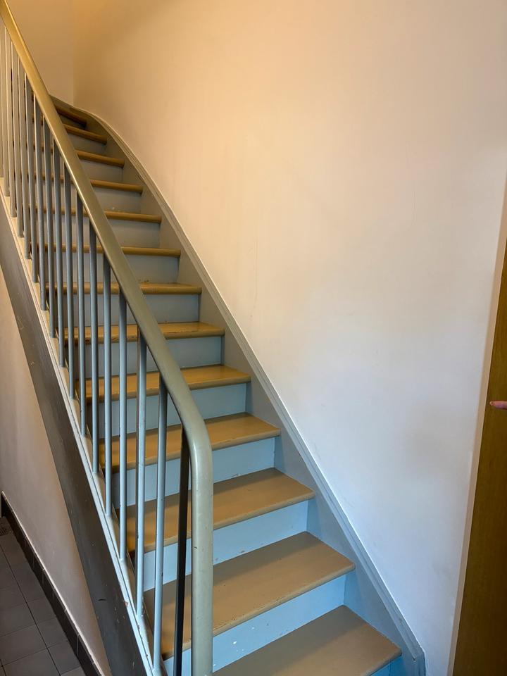 Helle, vollständig renovierte 5-Zimmer-Maisonette-Wohnung in Nbg zimmer