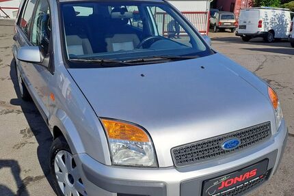 Ford Fusion 136.700 km 3.900 &euro; Sprockhövel 45549