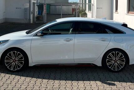 Kia pro ceed / ProCeed 84.100 km 21.392 &euro; Limburg an der Lahn 65551