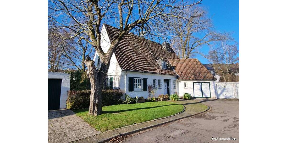 Haus zum Mieten in Krefeld 2.250 € 190 m² 5 zimmer