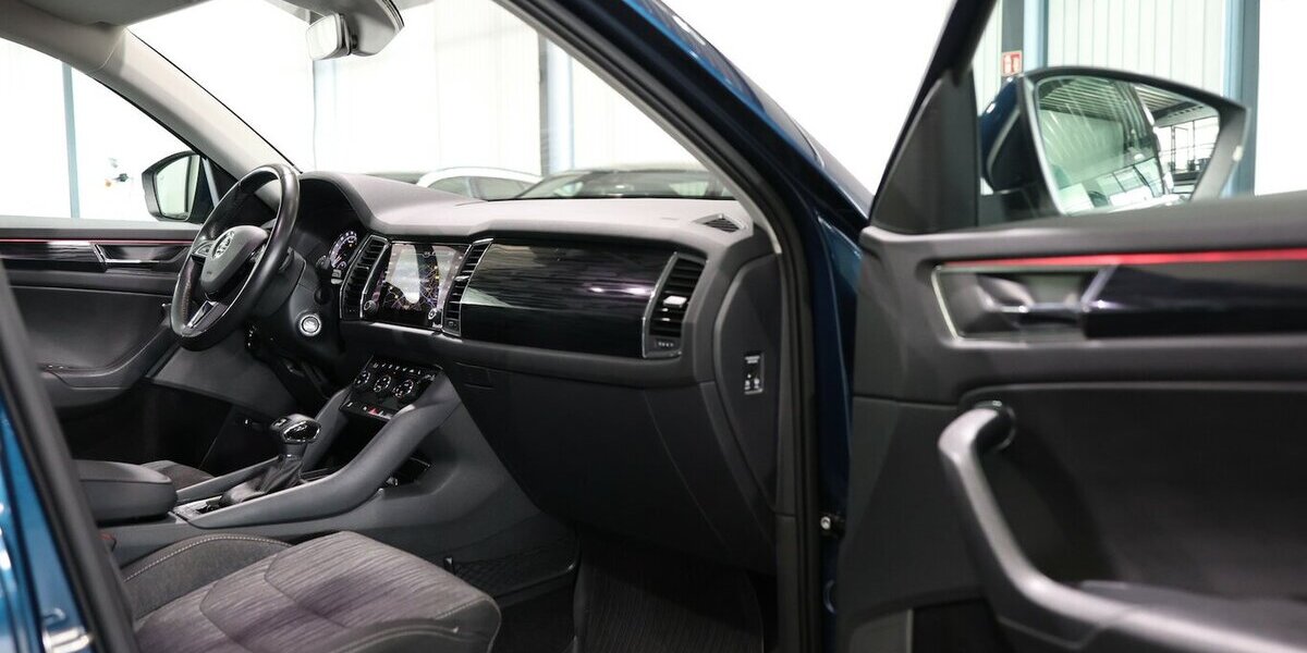 Skoda Kodiaq 2.0 TDI DSG 4x4 STYLE / LED, STANDHEIZUNG 148.000 km 19.991 &euro; Hamm 59077