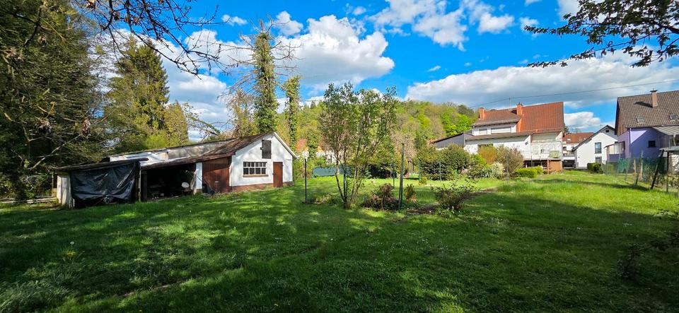 Einfamilienhaus Wadern - 8 Zimmer, 240 m&sup2;, 349.000&euro; | Angebot:26284900