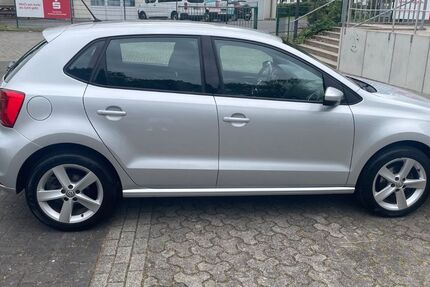 VW Polo 106.331 km 7.600 &euro; Marburg 35037