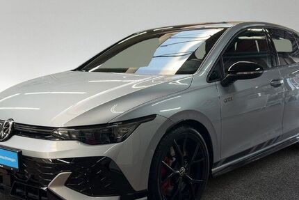 VW Golf 12.832 km 46.444 &euro; Hamburg 22761