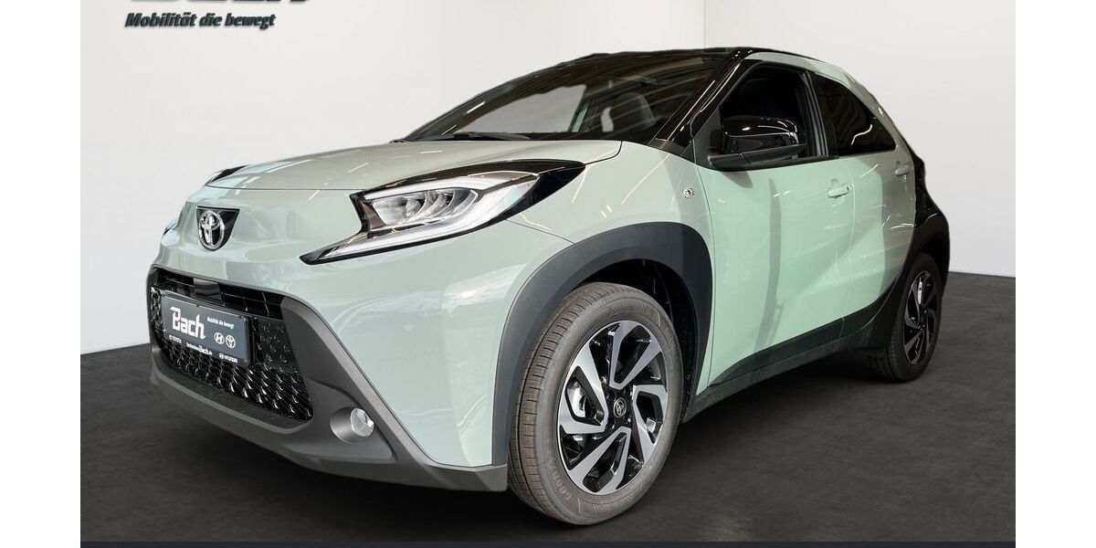 Toyota Aygo (X) 2.000 km 19.390 &euro; Überlingen 88662
