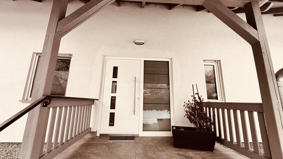 Mehrfamilienhaus, Wohnhaus Döbeln - 8 Zimmer, 200 m&sup2;, 2.200&euro; | Angebot:25612550