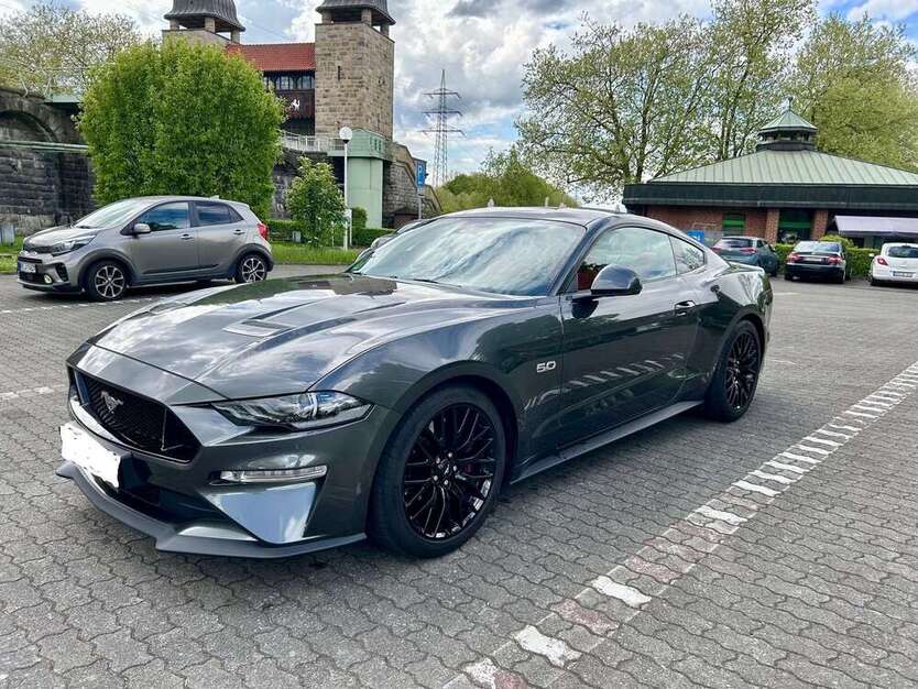 Ford Mustang 65.395 km 38.600 € Dortmund 44287