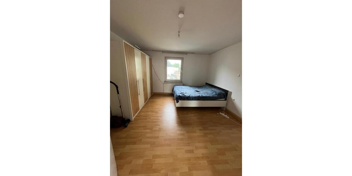 Etagenwohnung Bielefeld Mitte - 2 Zimmer, 78 m&sup2;, 860&euro; | Angebot:26413539