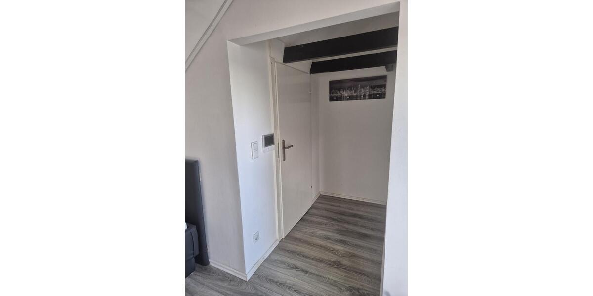 Etagenwohnung Mettmann - 1 Zimmer, 40 m&sup2;, 700&euro; | Angebot:26023971