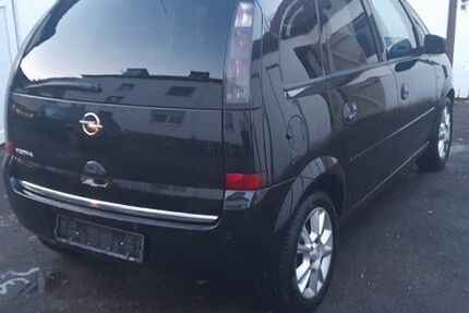 Opel Meriva 219.000 km 2.300 &euro; Düren 52353