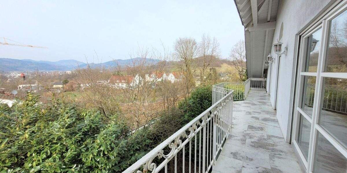 Einfamilienhaus Schopfheim - 8 Zimmer, 272 m&sup2;, 675.000&euro; | Angebot:25876998