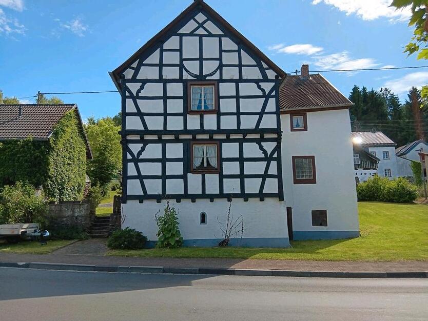 Haus & Fachwerkhaus in der Eifel