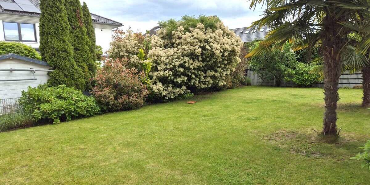 Einfamilienhaus Dormagen Delhoven - 6 Zimmer, 207 m&sup2;, 2.400&euro; | Angebot:26695298