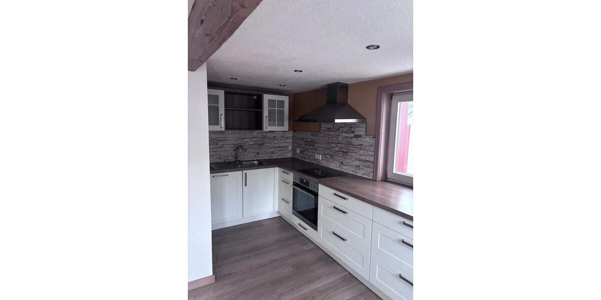 Einfamilienhaus Hilders - 4 Zimmer, 80 m&sup2;, 800&euro; | Angebot:24752465