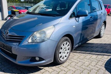 Toyota Verso 192.200 km 3.999 &euro; Bornheim 76879