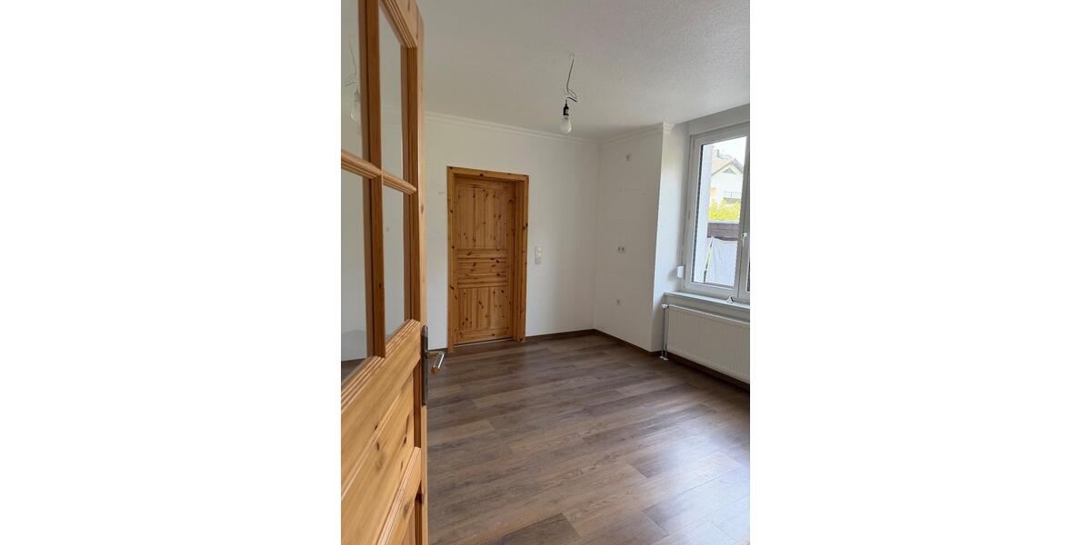 Reihenhaus Traben-Trarbach Trarbach - 3.5 Zimmer, 91 m&sup2;, 1.200&euro; | Angebot:26619725