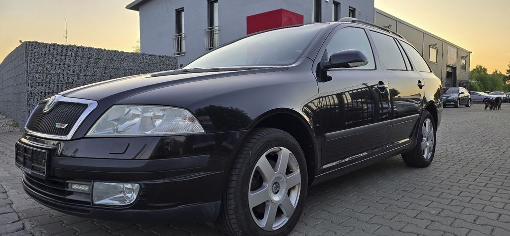 Skoda Octavia 222.000 km 1.990 € Augsburg 86167