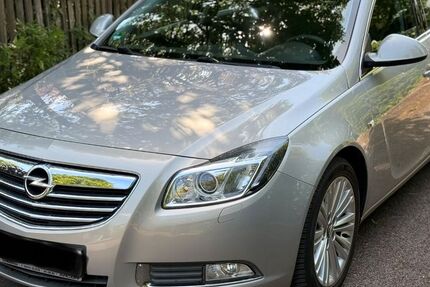 Opel Insignia 97.000 km 5.490 &euro; München 81827