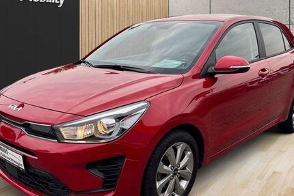 Kia Rio 37.105 km 15.980 € Quakenbrück 49610