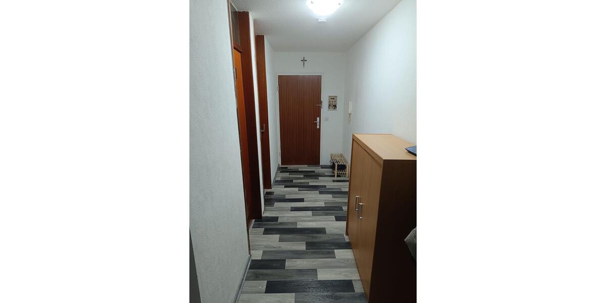 Etagenwohnung Oberkochen - 4.5 Zimmer, 96 m&sup2;, 950&euro; | Angebot:26546757