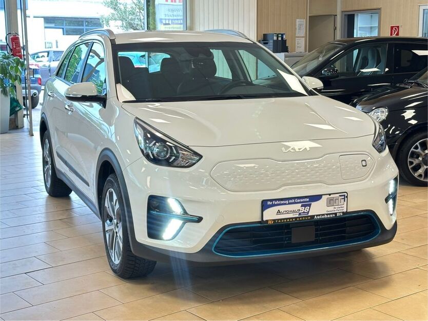 Kia Niro 51.635 km 18.450 € Hennef 53773