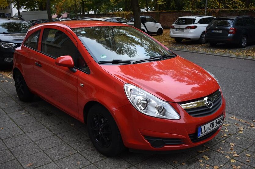Opel Corsa 87.000 km 3.000 € Karlsruhe 76131