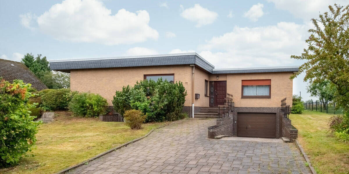 Ihr neues Zuhause in Feldrandlage - mit Einliegerwohnung, Keller & Doppelgarage 6 zimmer